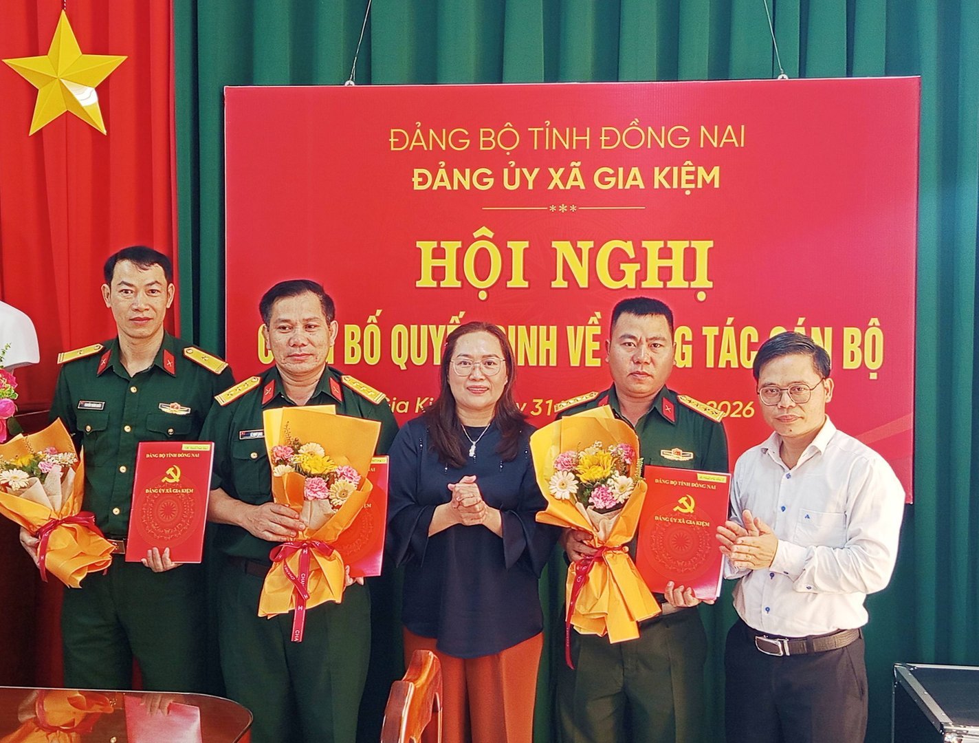 Đảng ủy xã Gia Kiệm công bố quyết định về công tác cán bộ