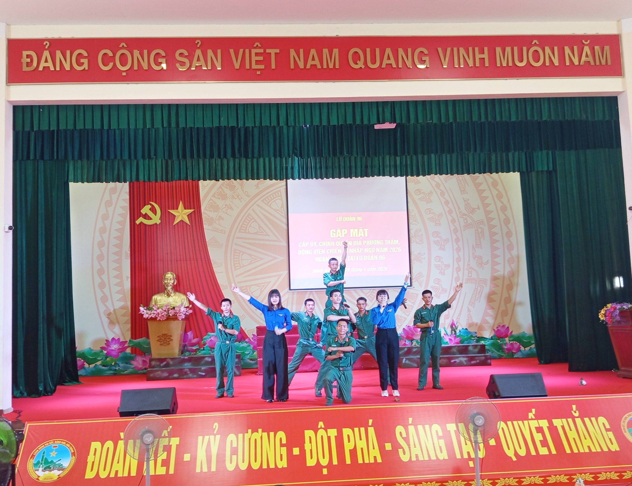 Ảnh 16