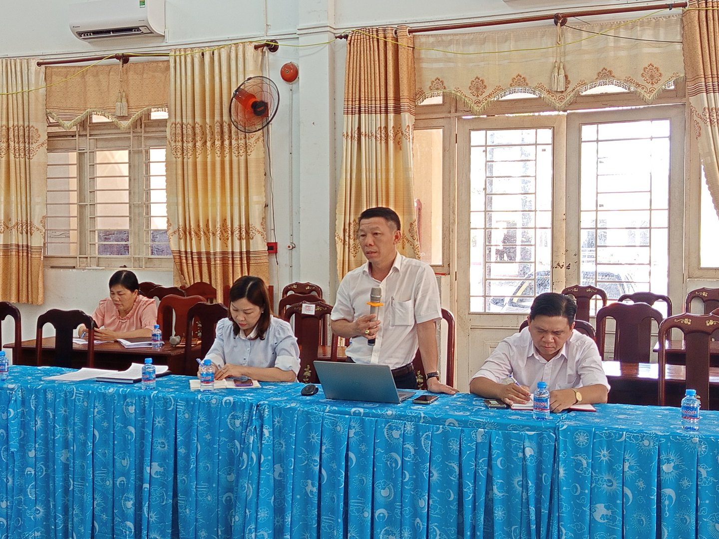 Hoi Nghi Thao Luan To Dai Bieu Hdnd Truoc Ky Hop Thu4 - Ảnh 13