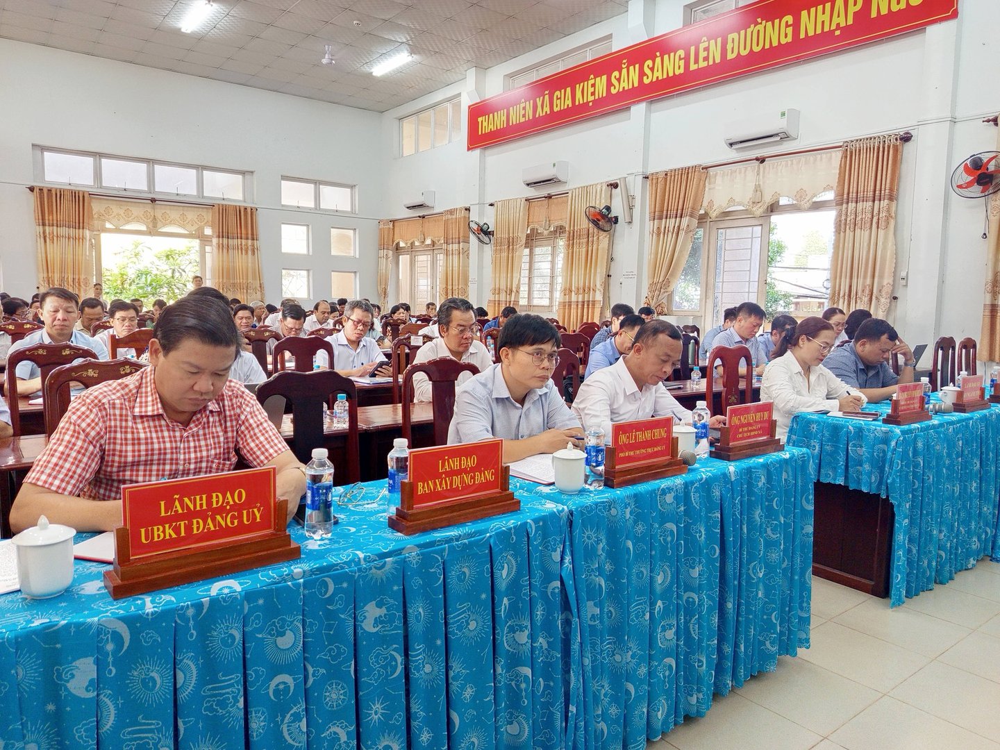 Ky Hop Tiep Xuc Cu Tri Sau Ky Hop Thu X Quoc Hoi Khoa Xv To Dai Bieu So 2 - Ảnh 11