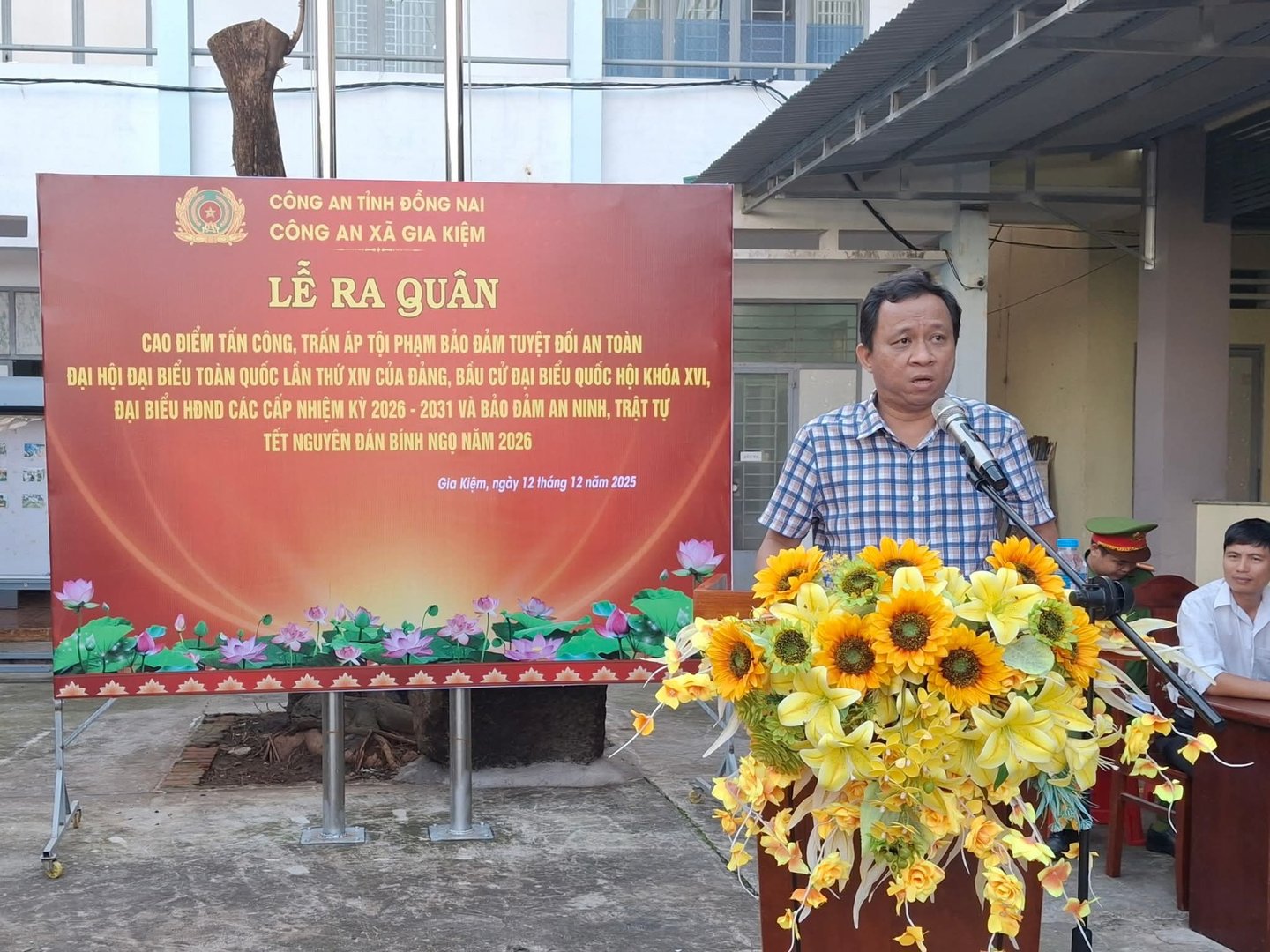 Công an xã ra quân cao điểm tấn công trấn áp tội phạm